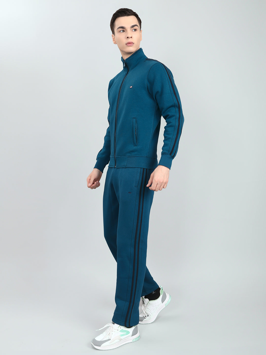 Men Teal Blue Solid Stand Collar Full Sleeve Winter Tracksuit