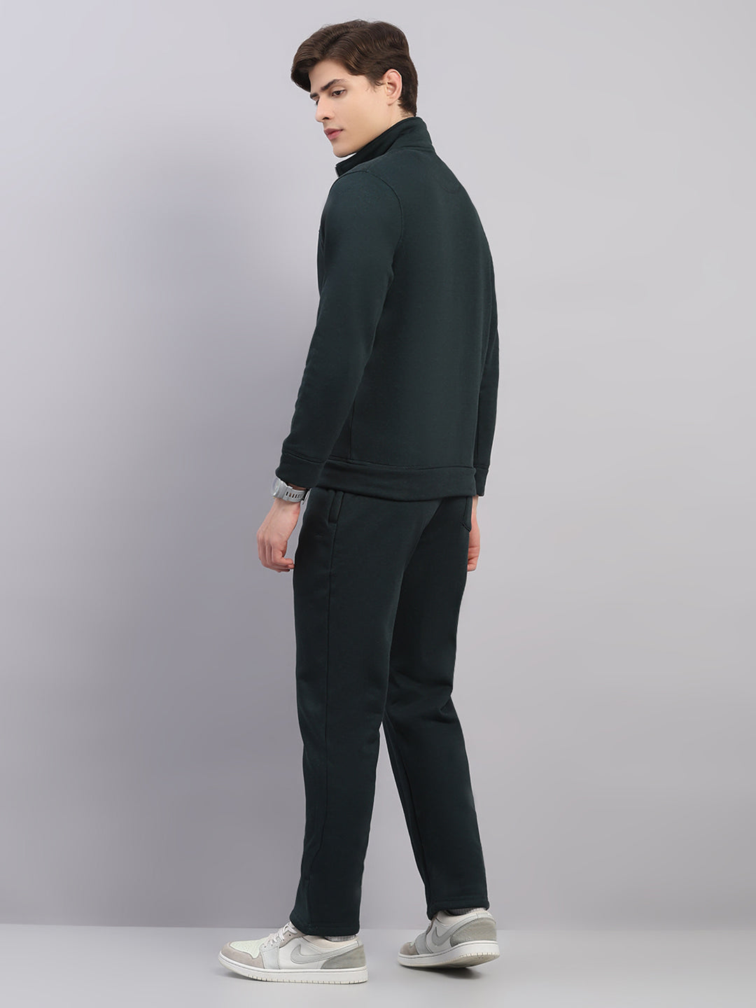 Men Charcoal Solid Stand Collar Full Sleeve Winter Tracksuit