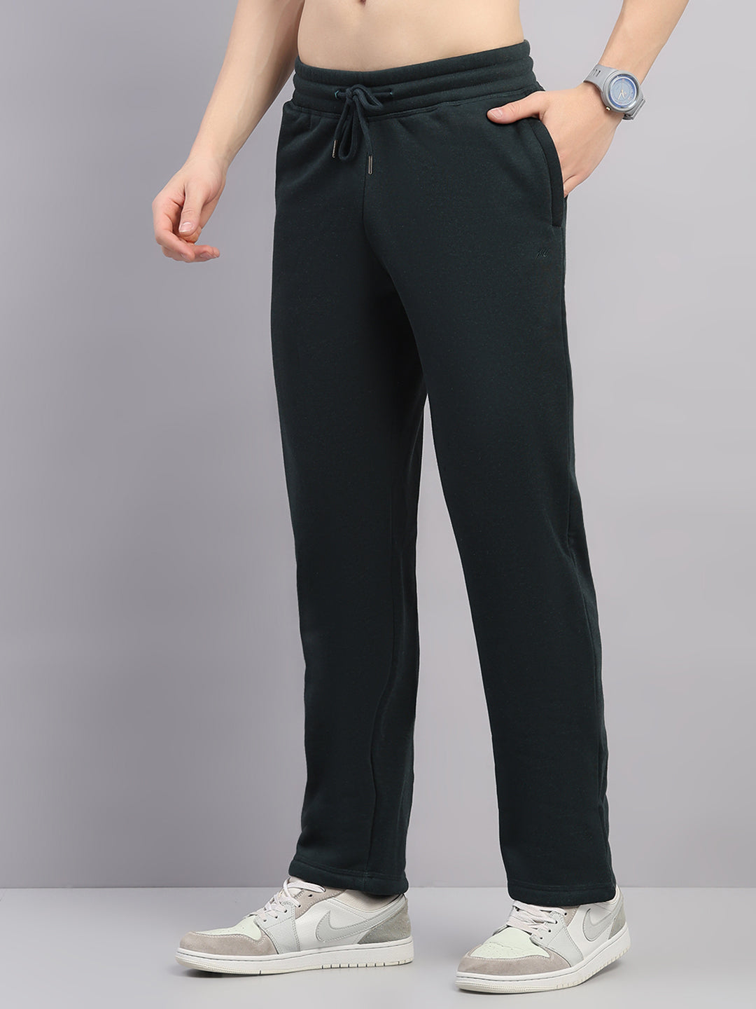 Men Charcoal Solid Stand Collar Full Sleeve Winter Tracksuit