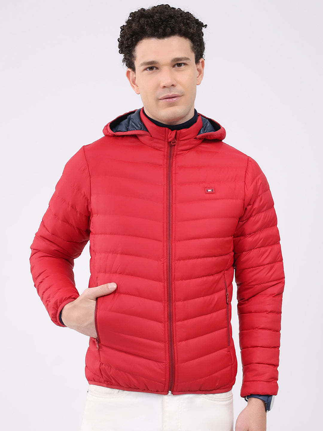 Men Red Solid Hooded Full Sleeve Jacket