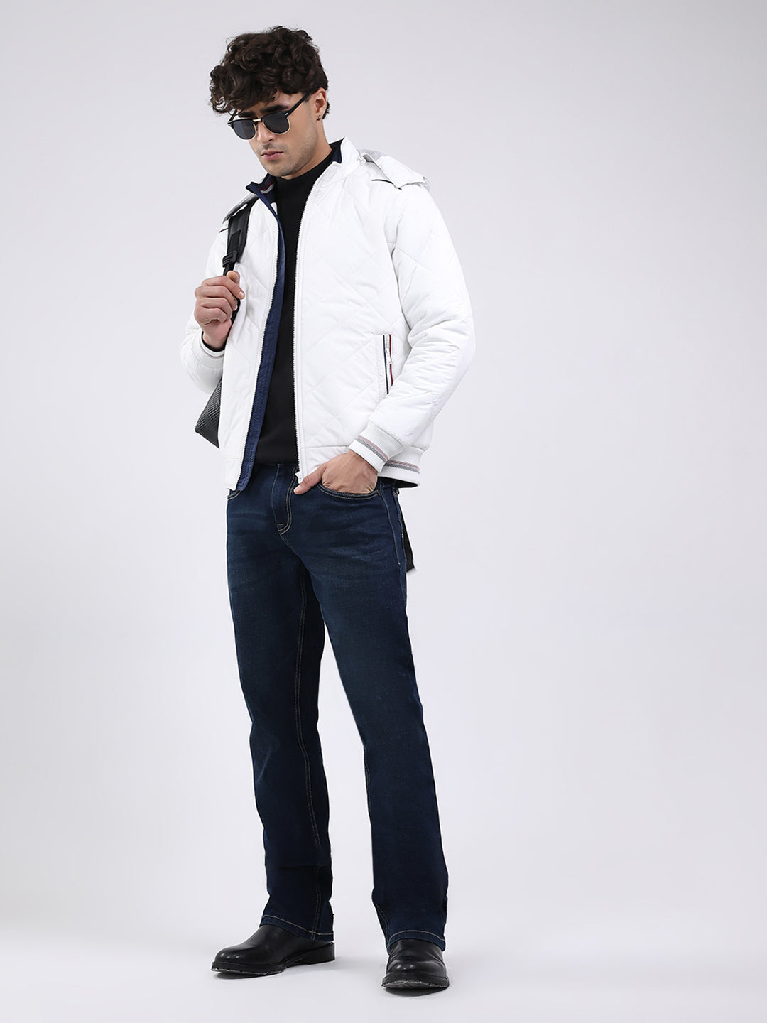 Men White Solid Hooded Full Sleeve Jacket