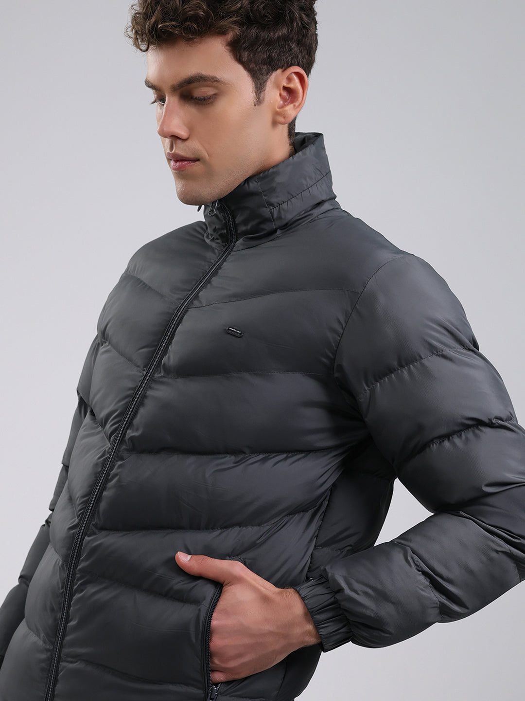 Men Grey Solid Hooded Full Sleeve Jacket