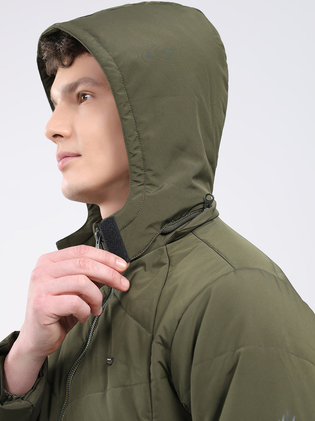 Men Olive Solid Hooded Full Sleeve Jacket