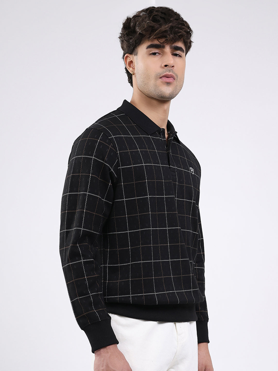 Men Black Solid Collar Full Sleeve Winter T-Shirt