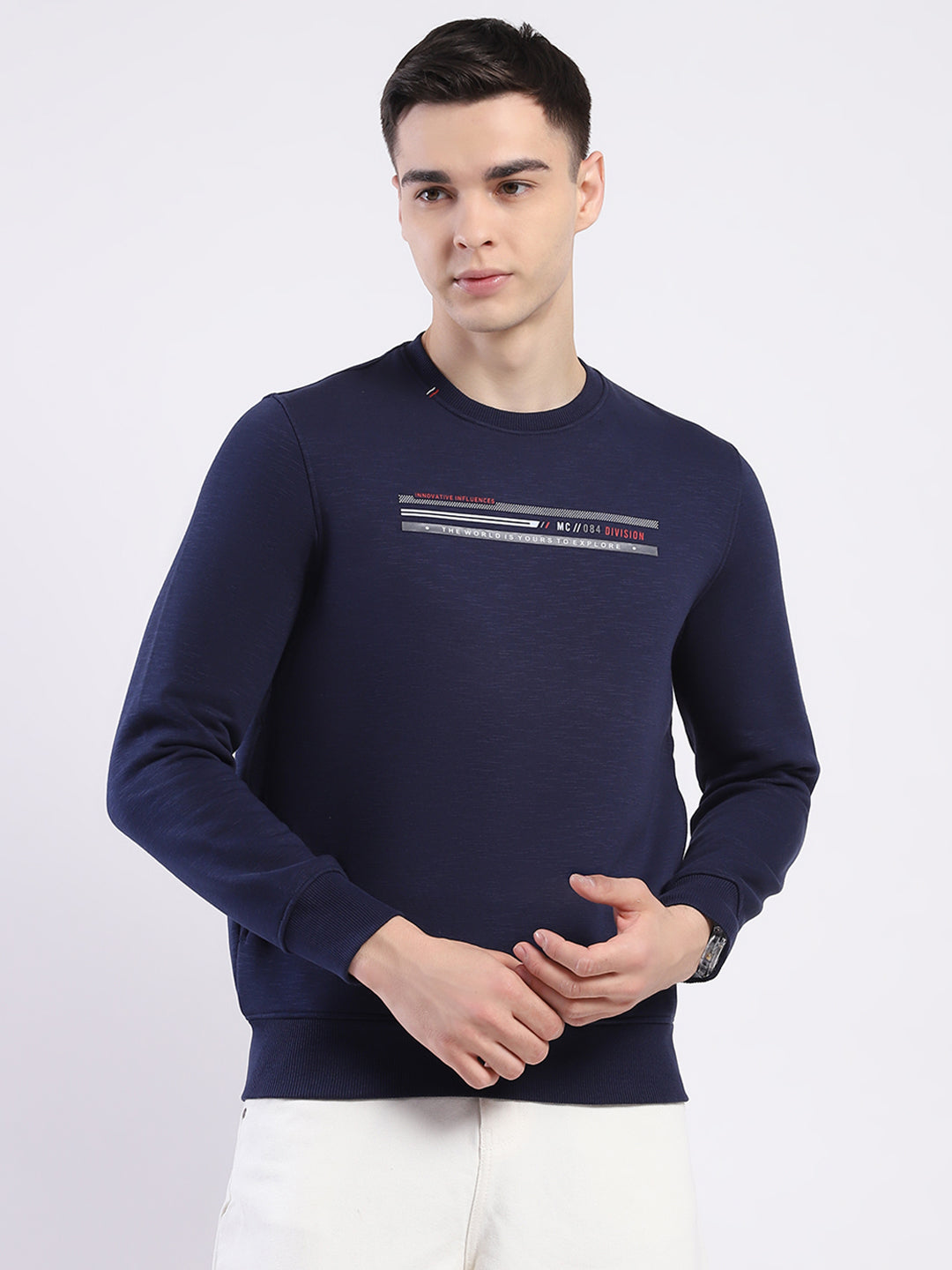 Men Navy Blue Solid Round Neck Full Sleeve Sweatshirt