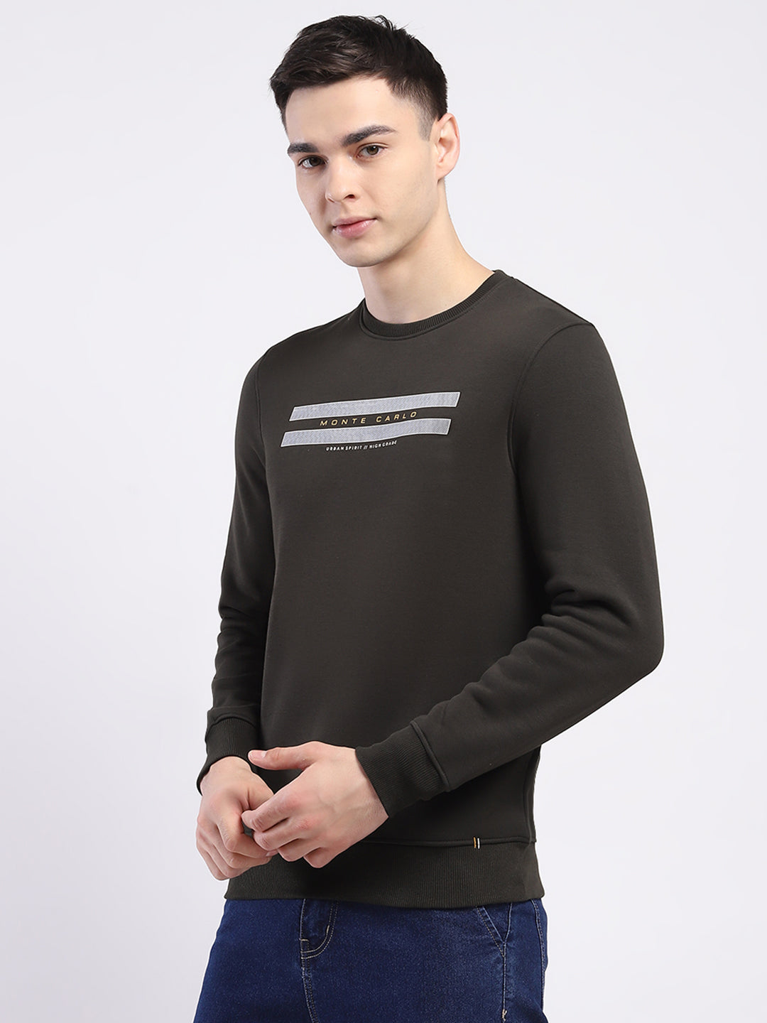 Men Olive Solid Round Neck Full Sleeve Sweatshirt