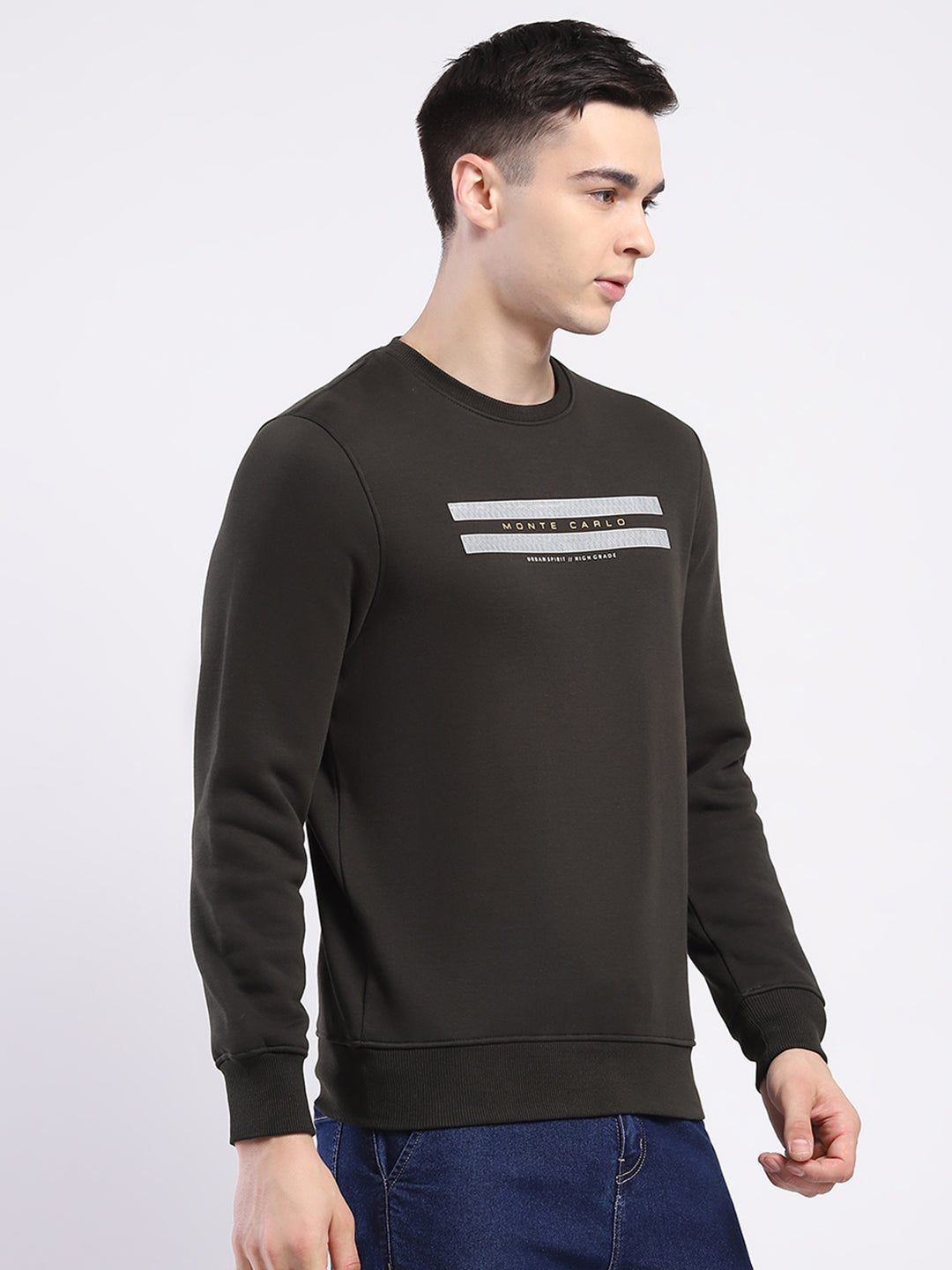Men Olive Solid Round Neck Full Sleeve Sweatshirt
