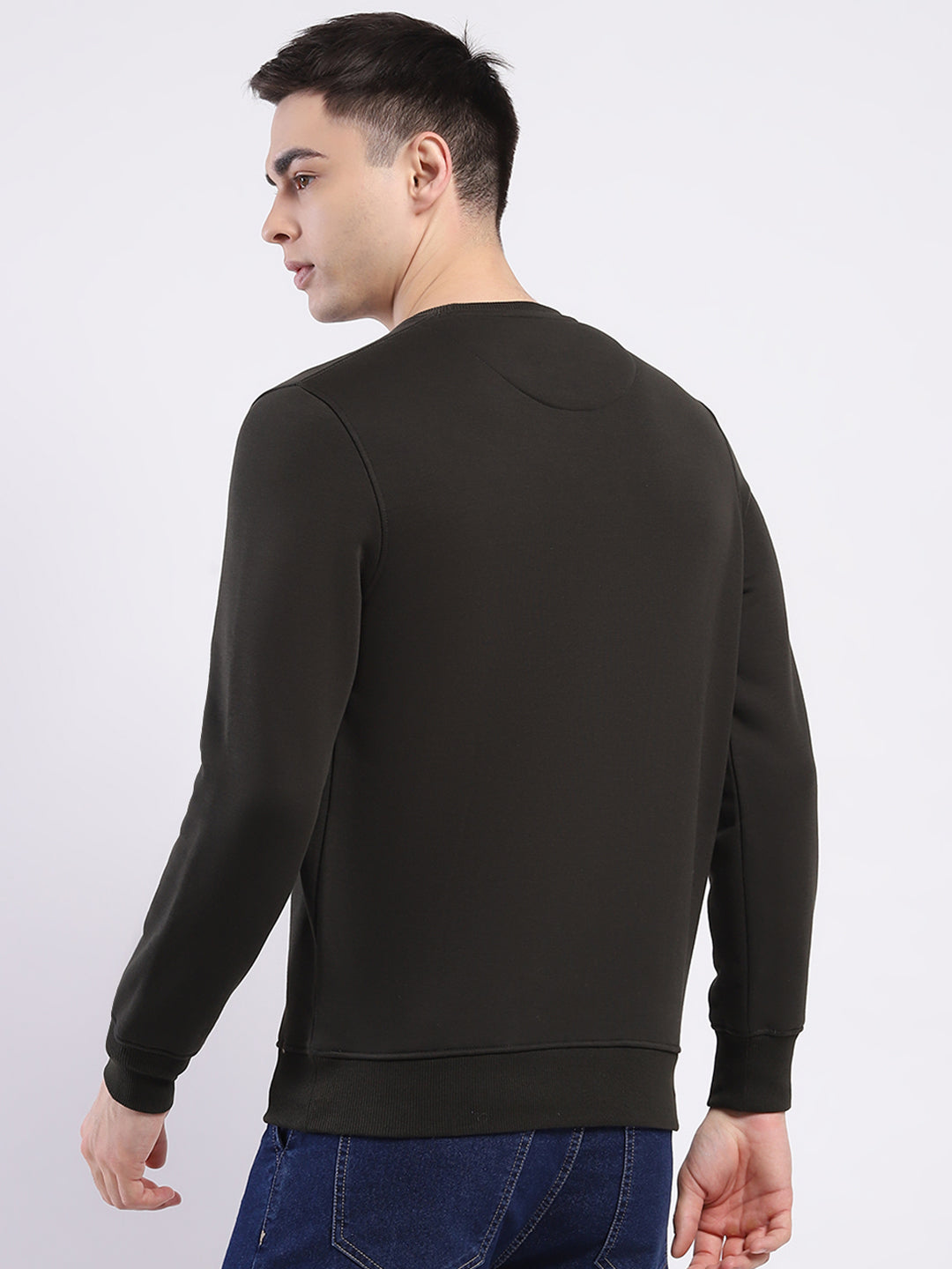 Men Olive Solid Round Neck Full Sleeve Sweatshirt