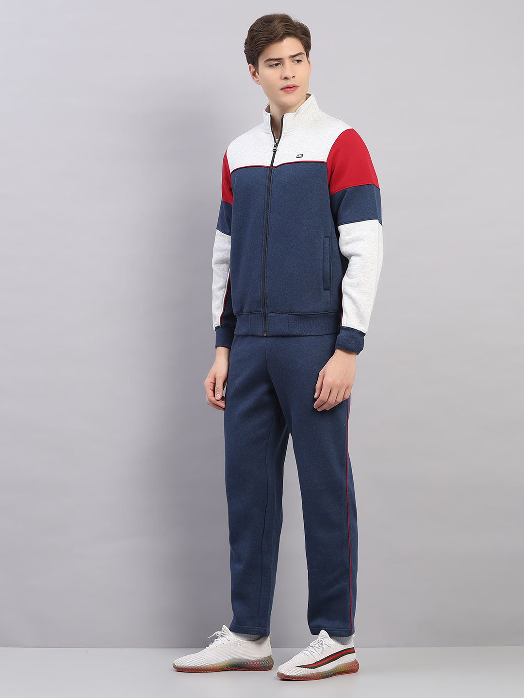 Men Blue Colourblocked Stand Collar Full Sleeve Winter Tracksuit
