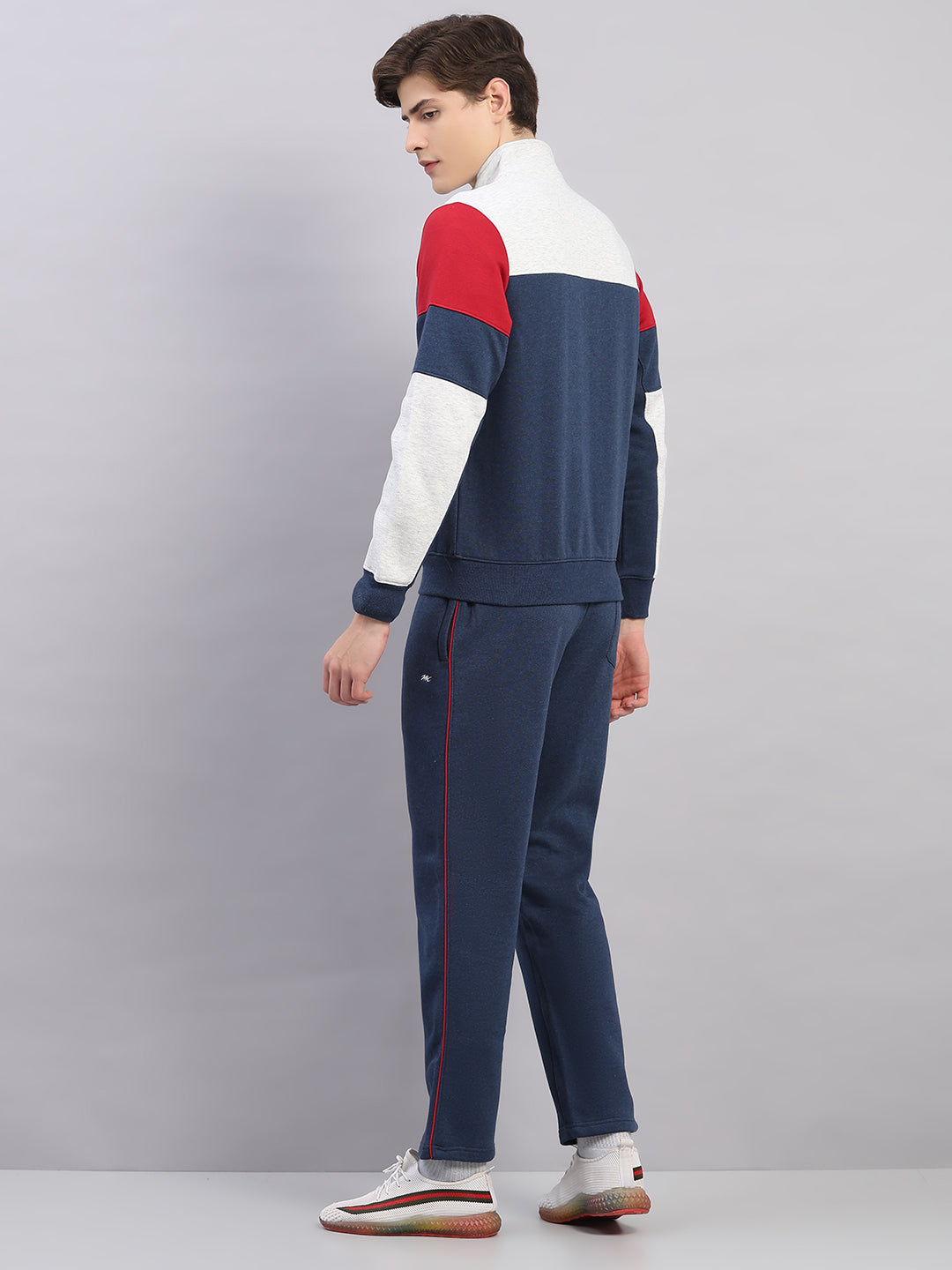 Men Blue Colourblocked Stand Collar Full Sleeve Winter Tracksuit