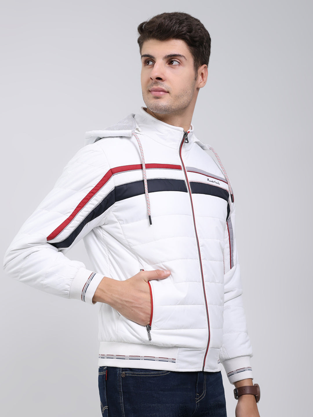 Men White Solid Hooded Full Sleeve Jacket