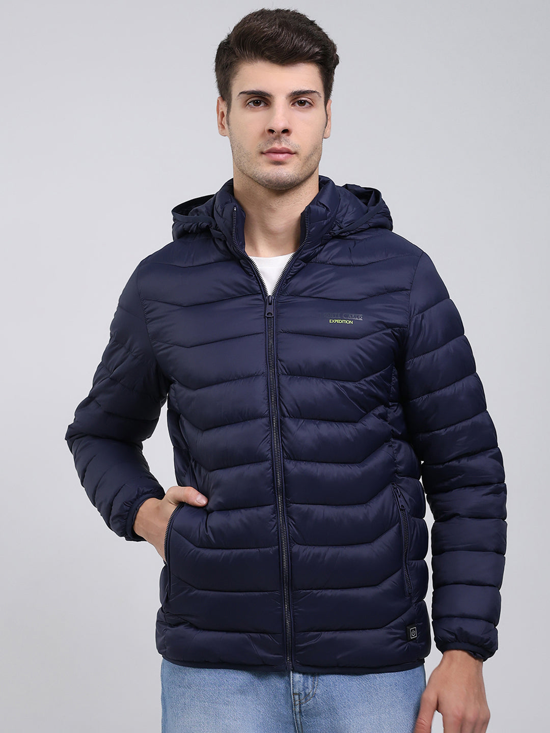 Men Navy Blue Solid Hooded Full Sleeve Heating Jacket