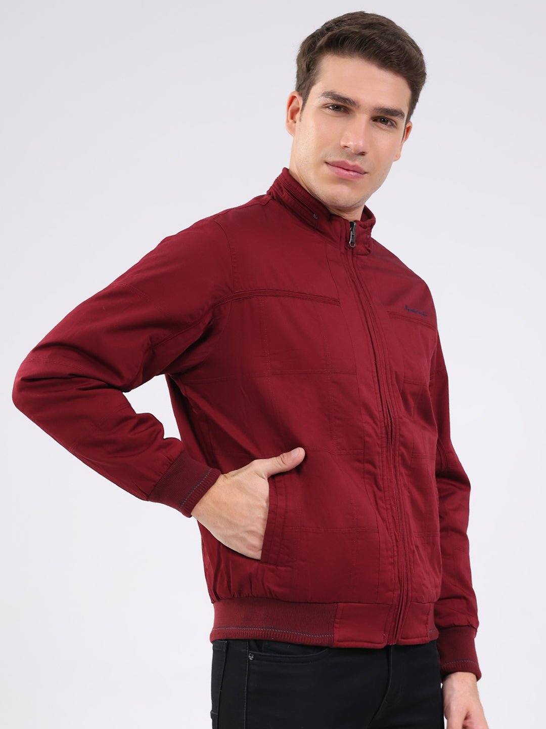 Men Maroon Solid Mock Neck Full Sleeve Jacket