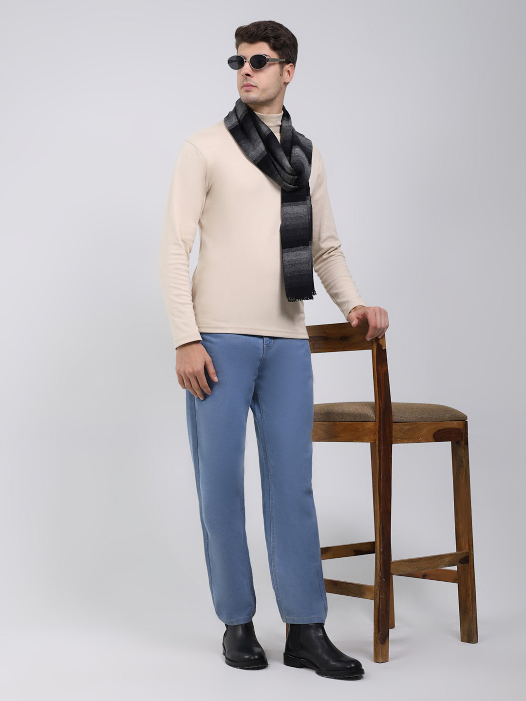 Men Black Self Design Wool Blend Muffler