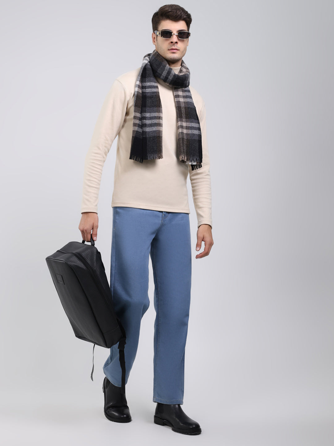 Men Black Self Design Wool Blend Muffler