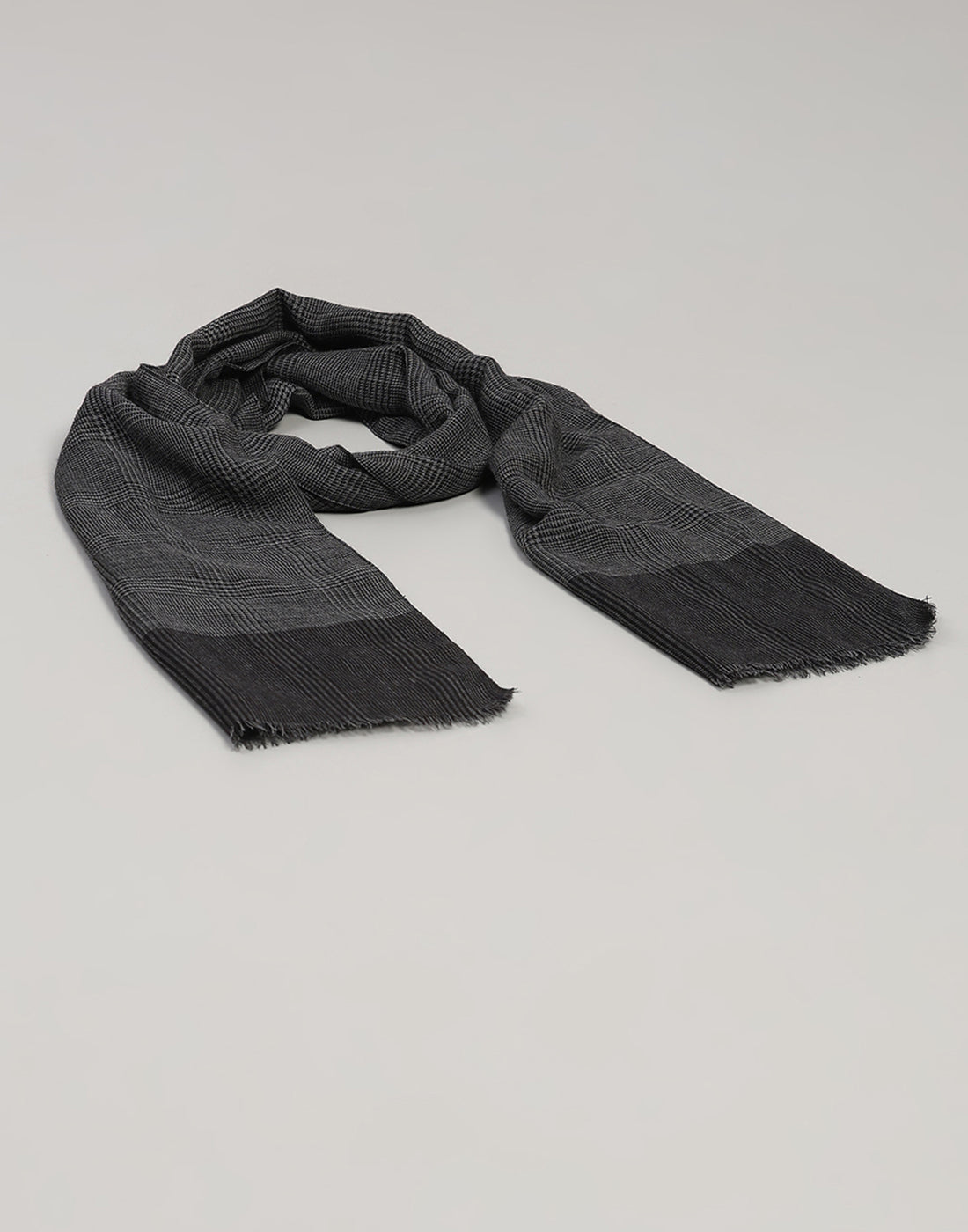 Men Multicolor Self Design Wool Muffler