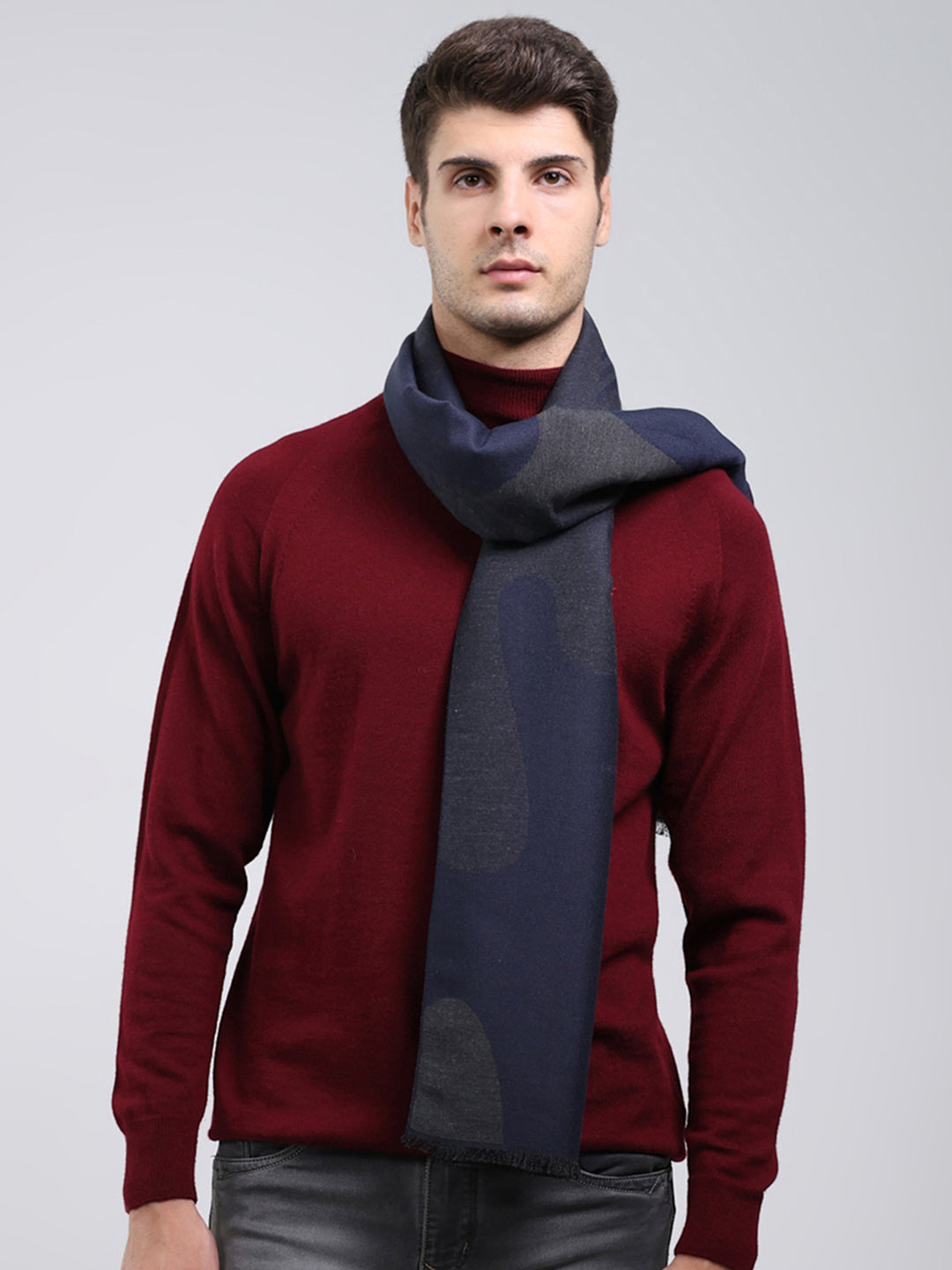 Men Navy Blue Self Design Wool Blend Muffler