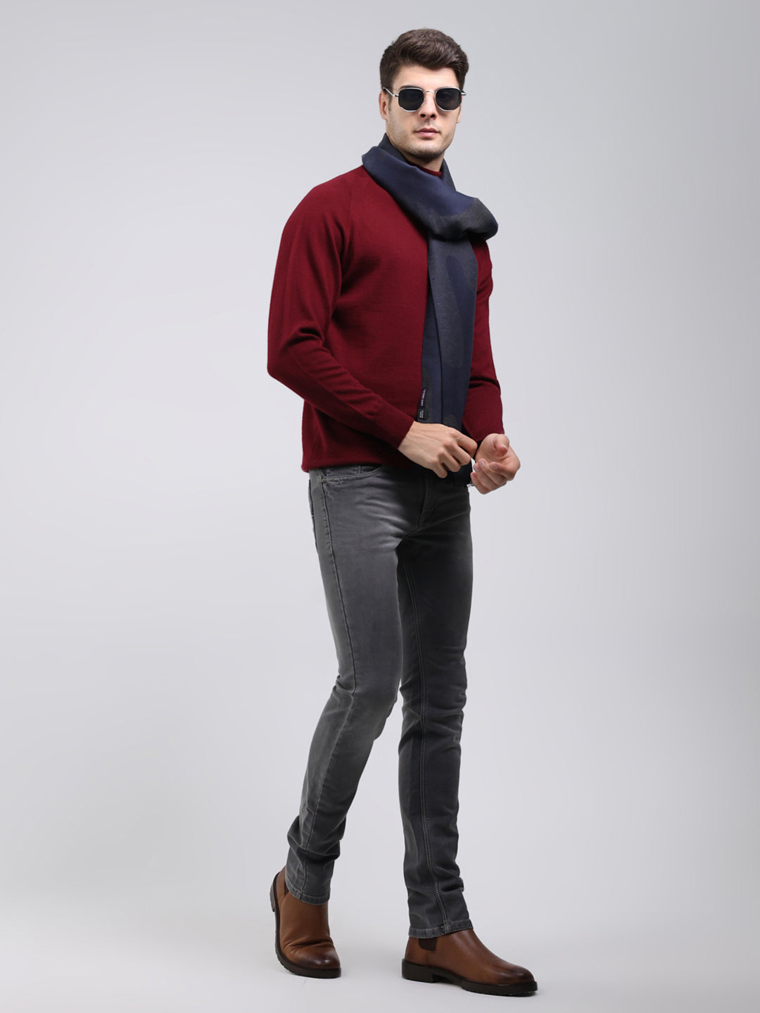 Men Navy Blue Self Design Wool Blend Muffler