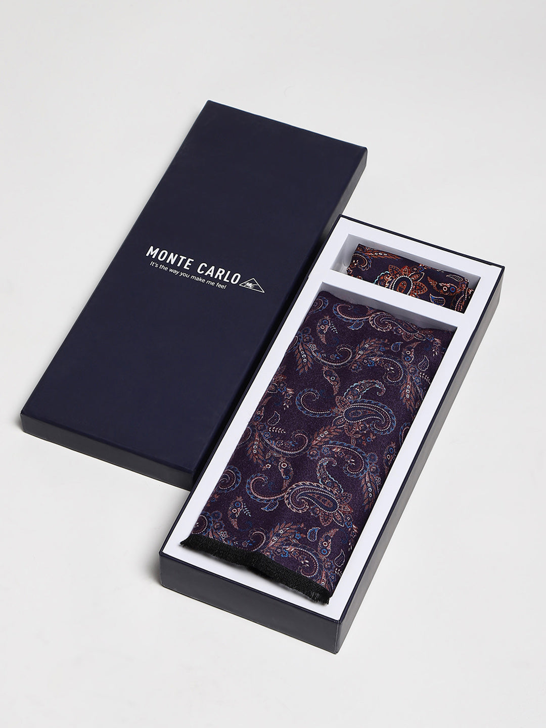 Men Multicolor Self Design Wool Muffler