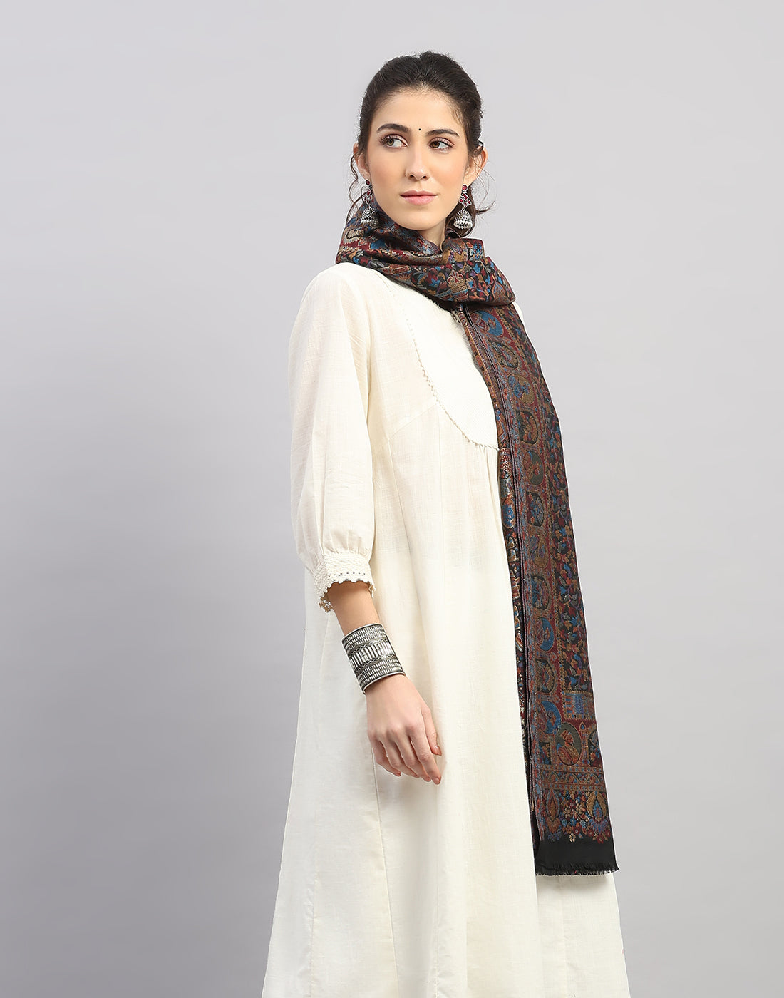 Women Multicolor Self Design   Stole