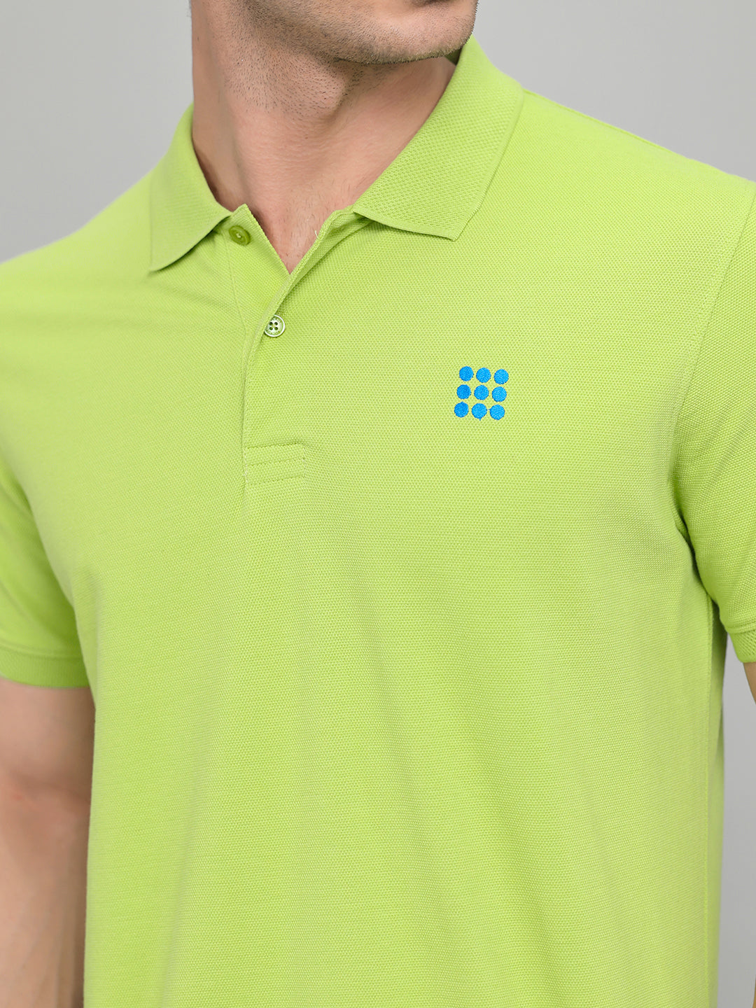 Rock.it Men Light Green Solid Collar Half Sleeve T-Shirt