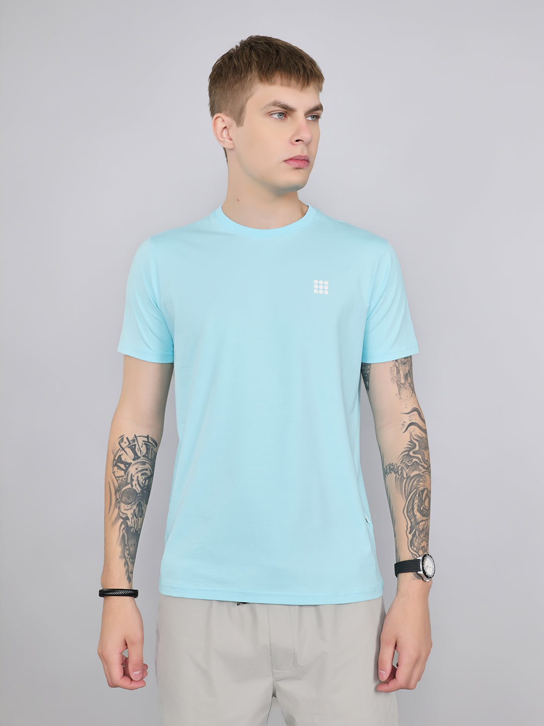Rock.it Men Sky Blue Solid Round Neck Half Sleeve T-Shirt