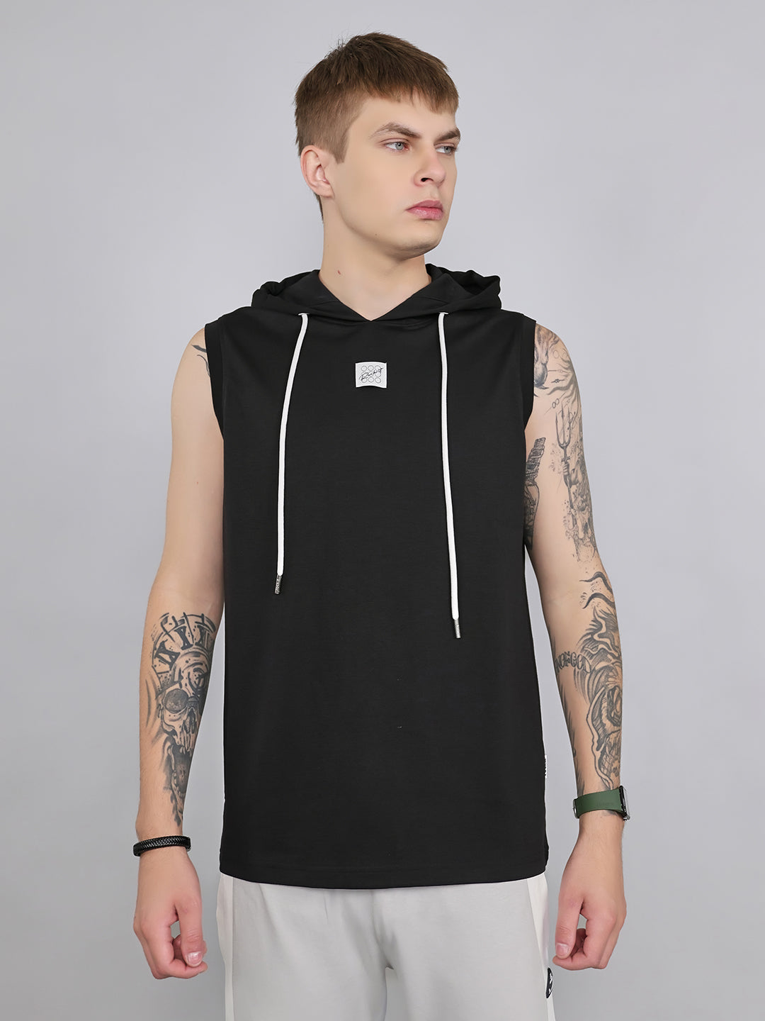 Rock.it Men Black Solid Hooded Sleeveless T-Shirt