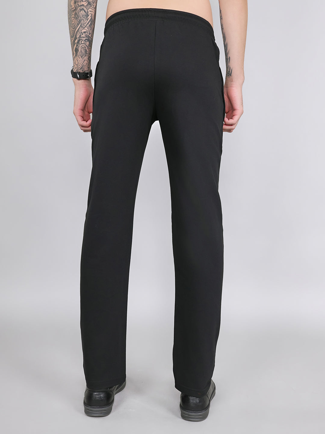 Rock.it Men Black Solid Smart Fit Lower