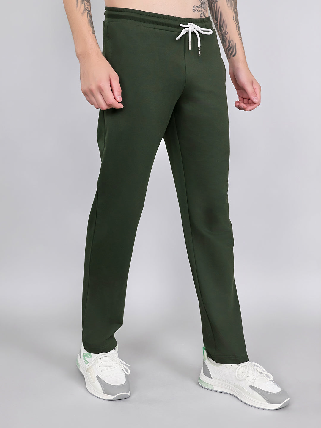 Rock.it Men Olive Solid Smart Fit Lower