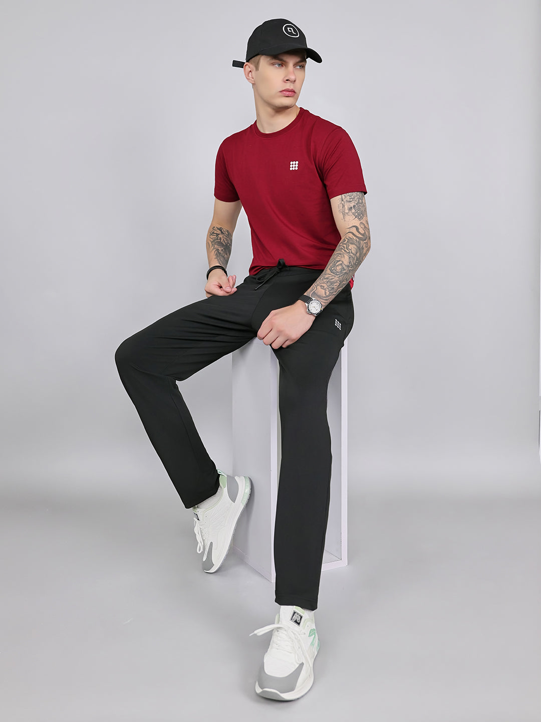 Rock.it Men Black Solid Smart Fit Lower