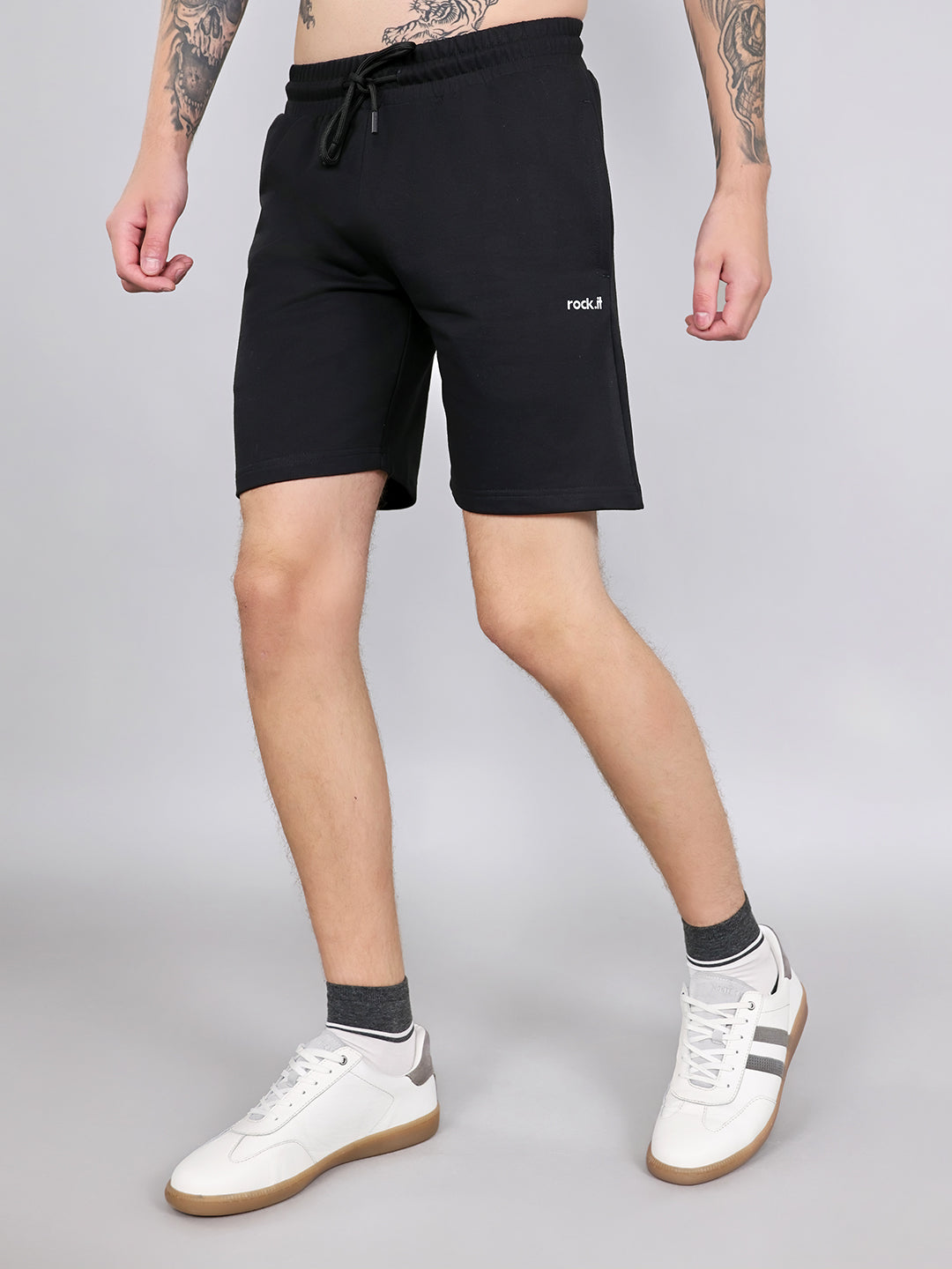 Rock.it Men Black Solid Regular Fit Shorts
