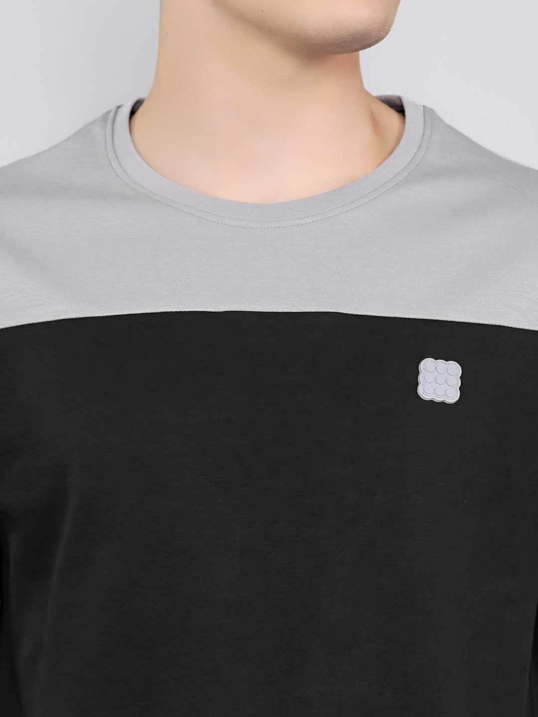 Rock.it Men Grey Solid Round Neck Half Sleeve T-Shirt
