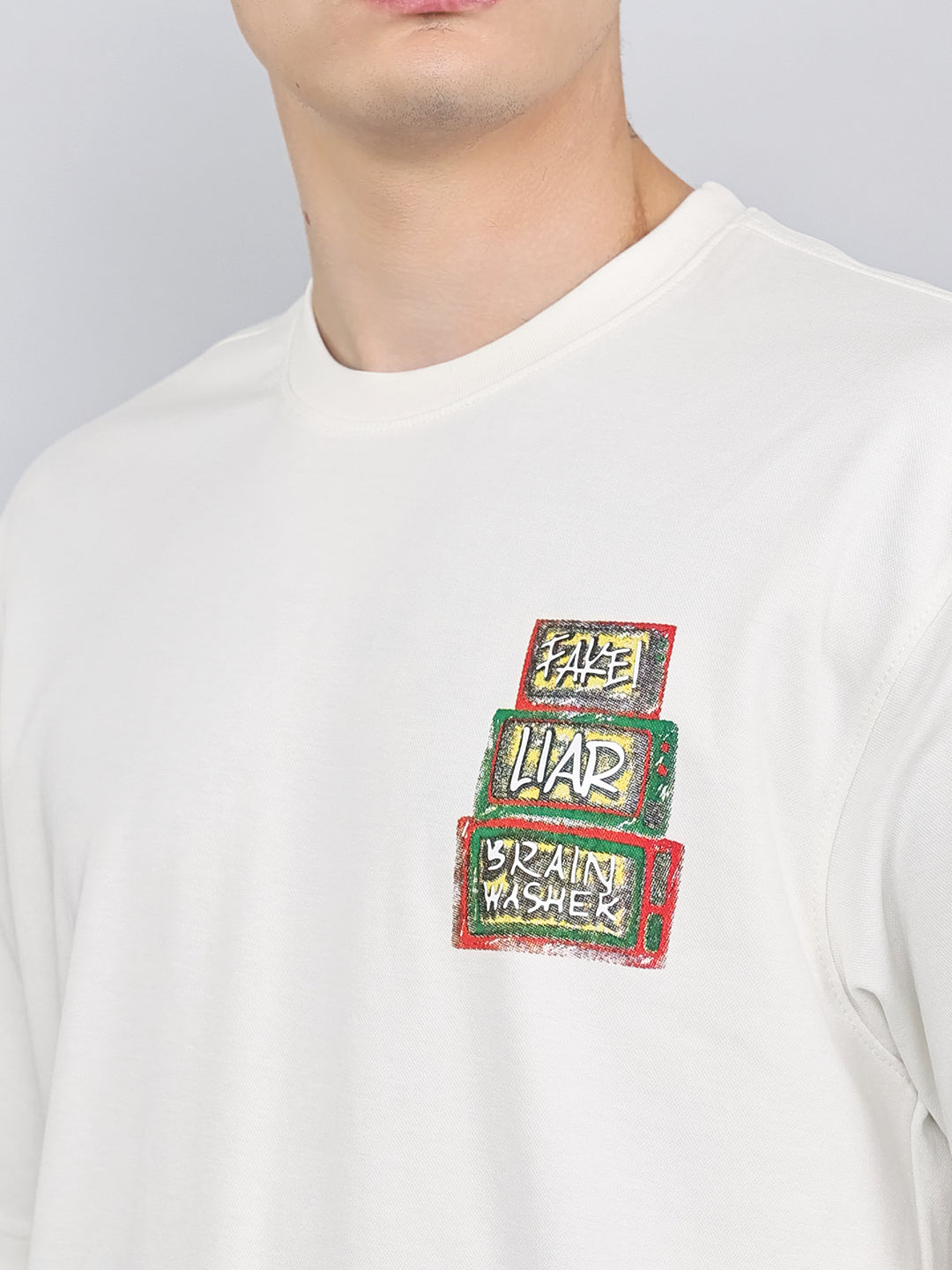 Rock.it Men Off White Printed Round Neck Drop Shoulder Half Sleeve T-Shirt