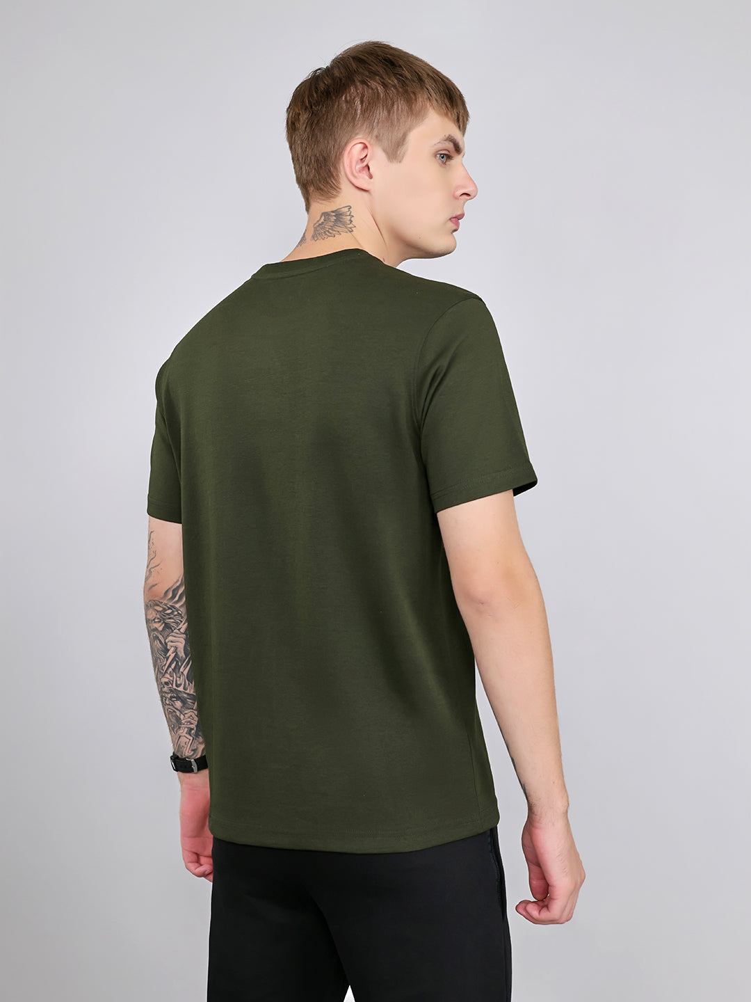 Rock.it Men Olive Solid Round Neck Half Sleeve T-Shirt