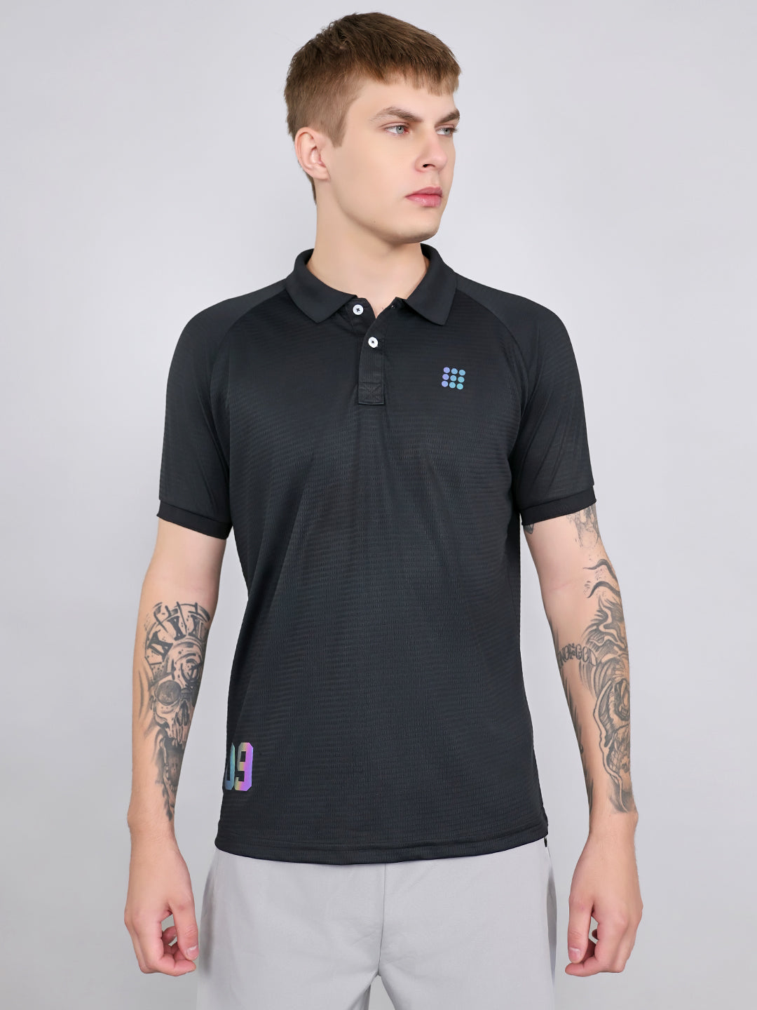Rock.it Men Black Solid Collar Half Sleeve T-Shirt