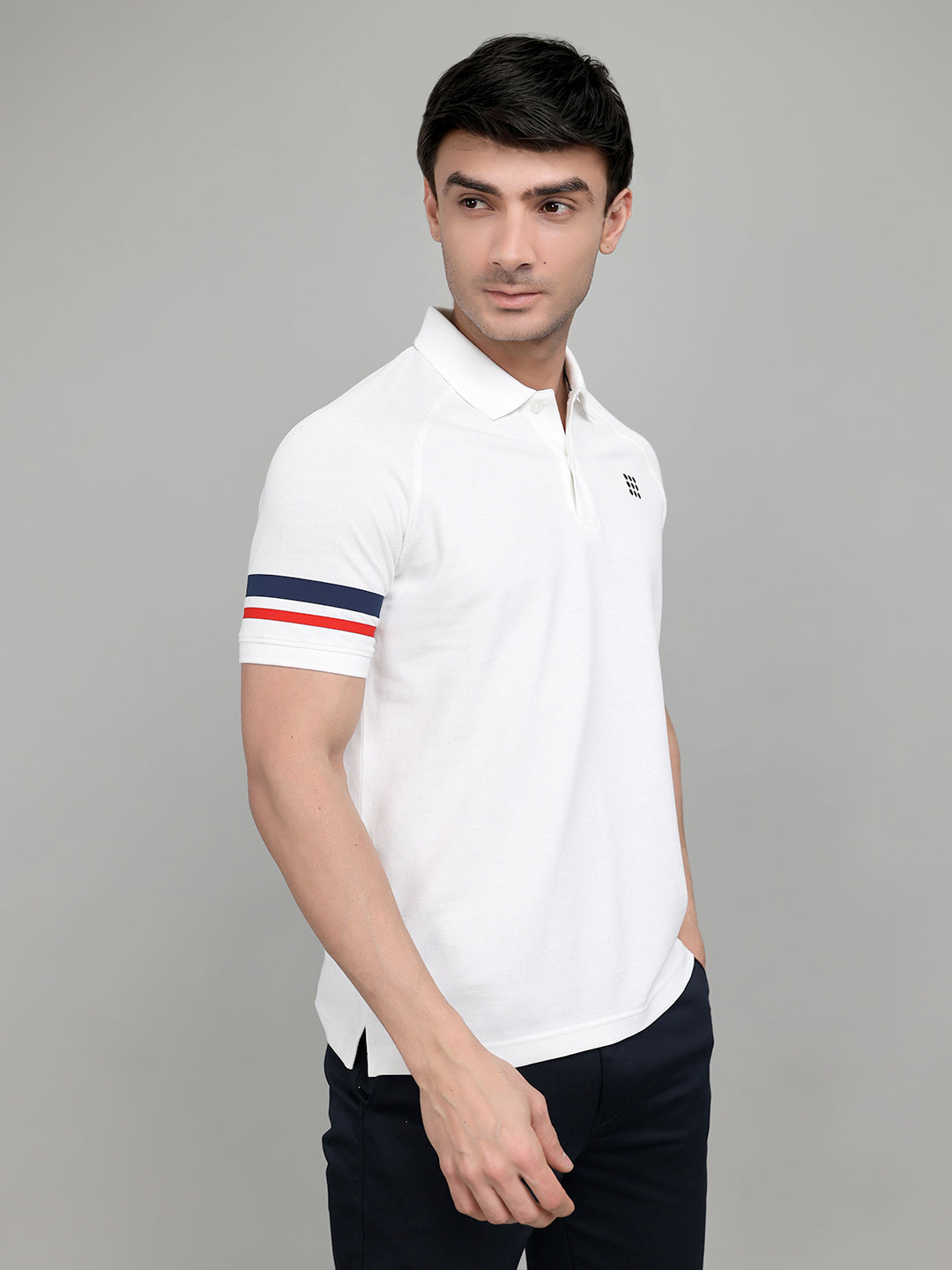 Rock.it Men White Solid Collar Half Sleeve T-Shirt