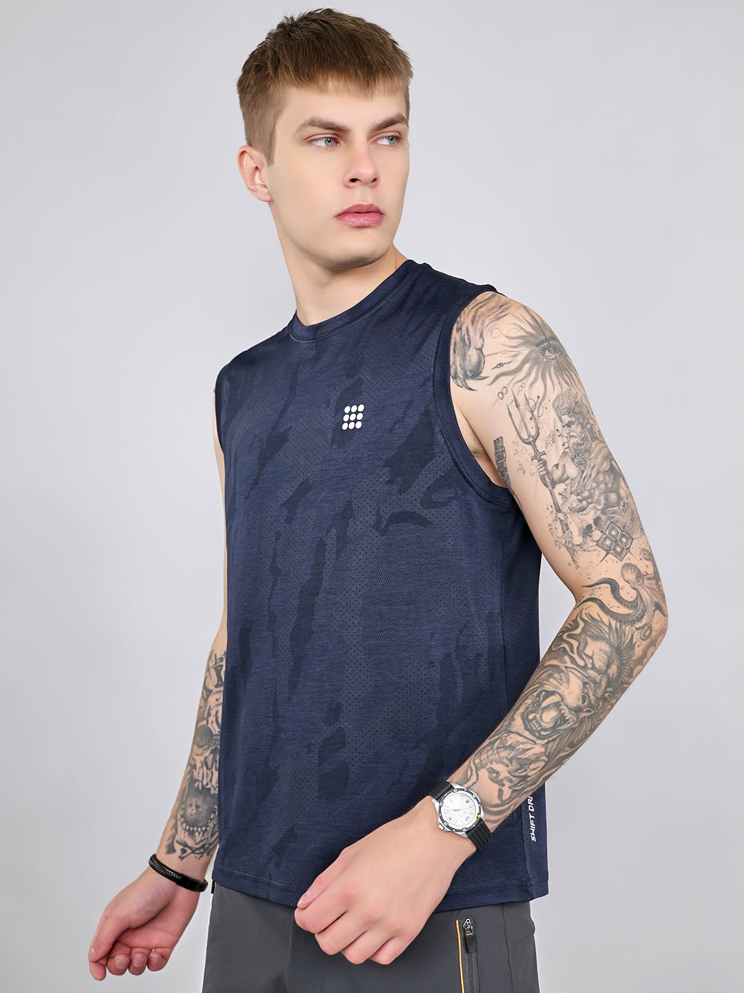 Rock.it Men Navy Blue Jacquard Round Neck Sleeveless T-Shirt