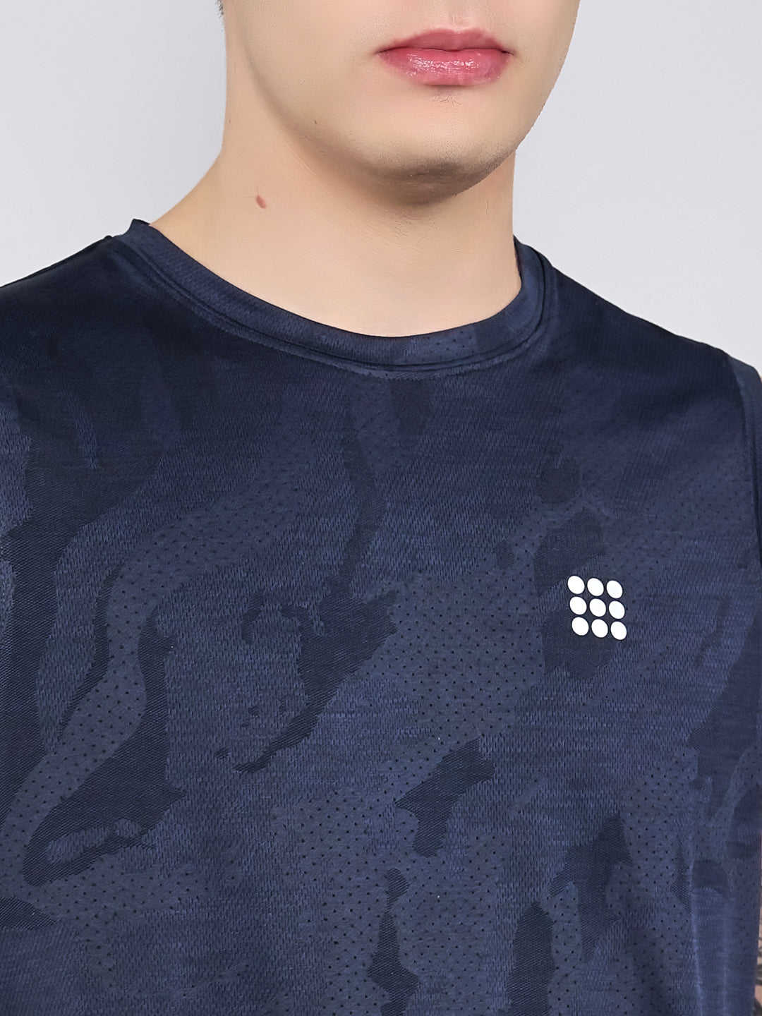 Rock.it Men Navy Blue Jacquard Round Neck Sleeveless T-Shirt