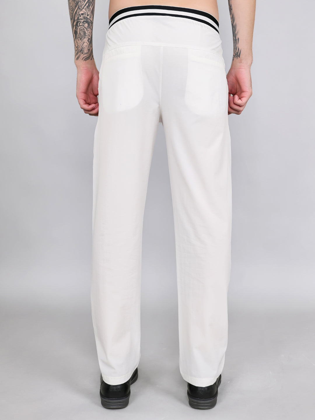 Rock.it Men Off White Solid Regular Fit Lower
