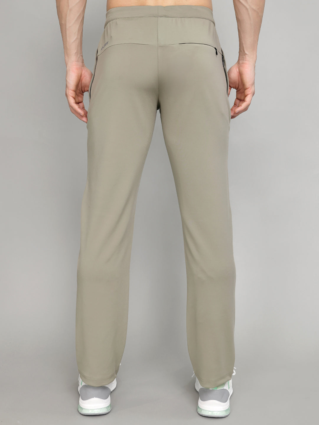 Rock.it Men Beige Solid Slim Fit Lower