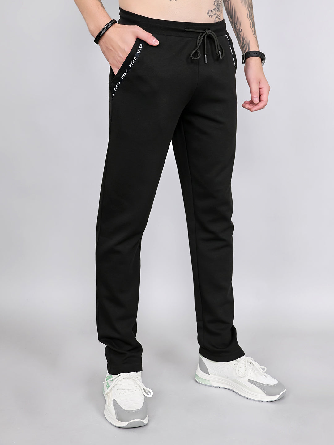 Rock.it Men Black Solid Smart Fit Lower
