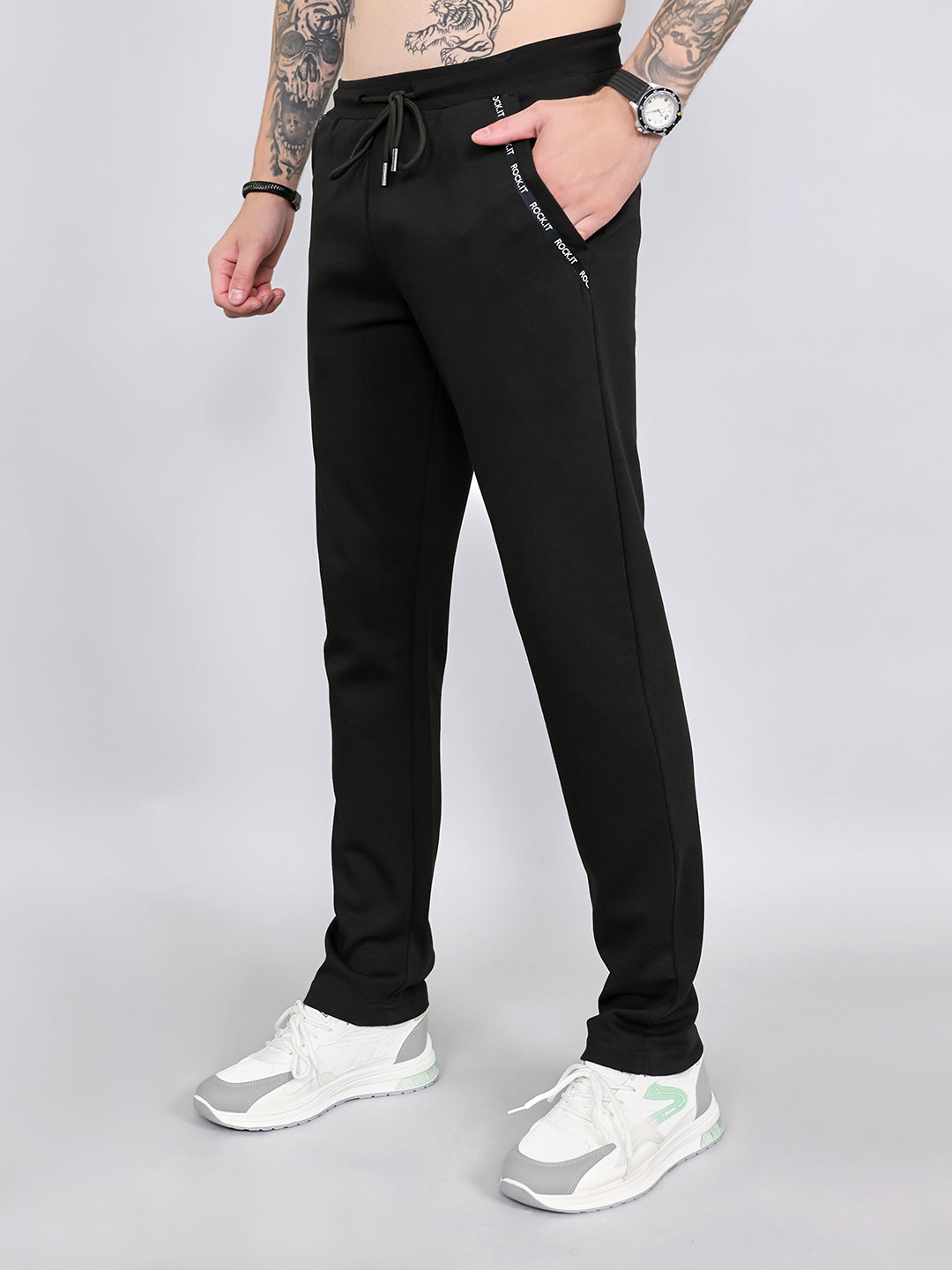 Rock.it Men Black Solid Smart Fit Lower