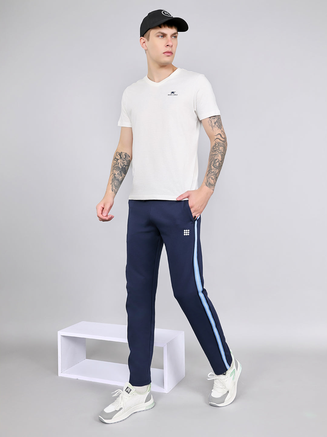 Rock.it Men Navy Blue Solid Smart Fit Lower