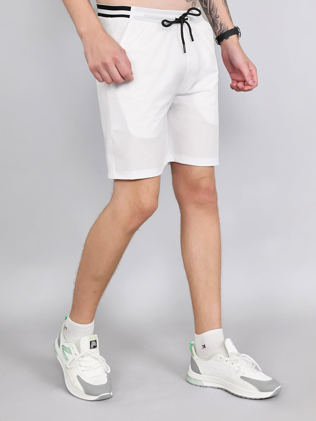 Rock.it Men Off White Solid Regular Fit Shorts