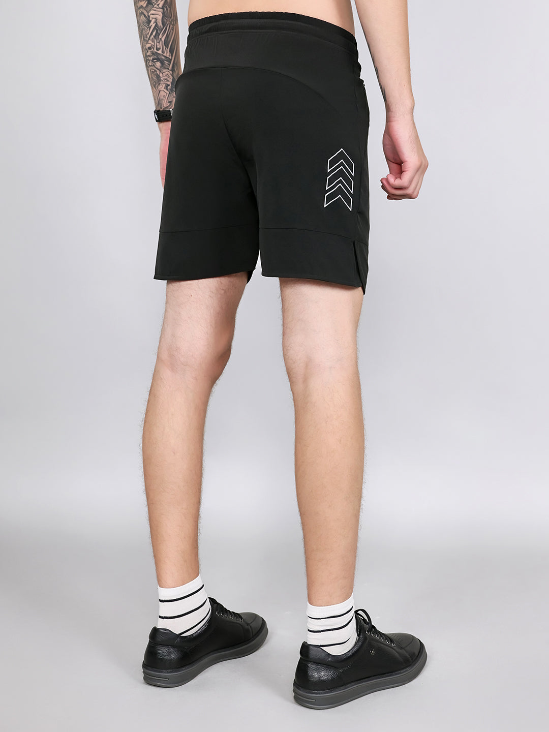 Rock.it Men Black Solid Regular Fit Shorts
