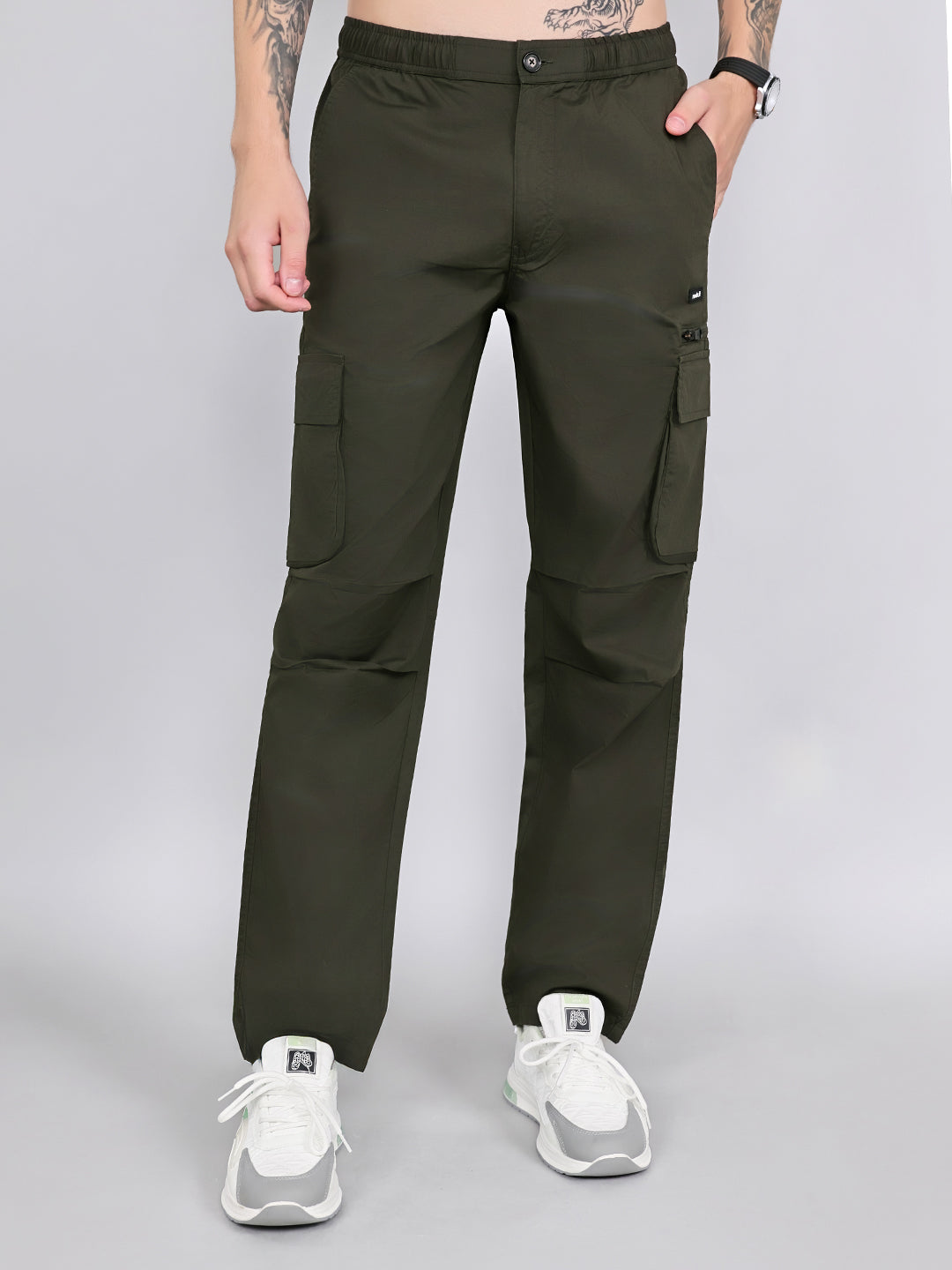 Rock.it Men Olive Solid Regular Fit Cargo