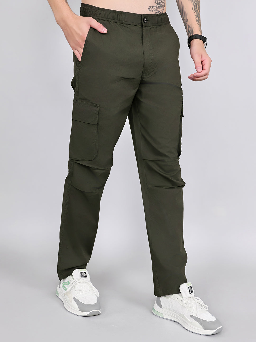 Rock.it Men Olive Solid Regular Fit Cargo