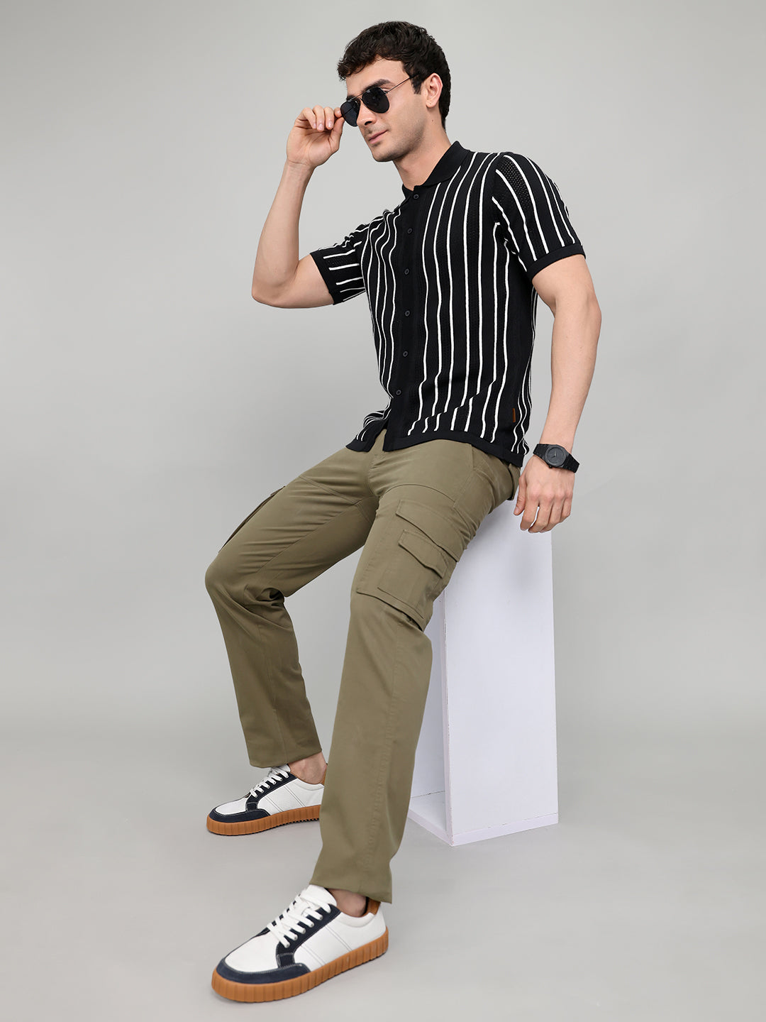 Rock.it Men Olive Solid Slim Fit Cargo