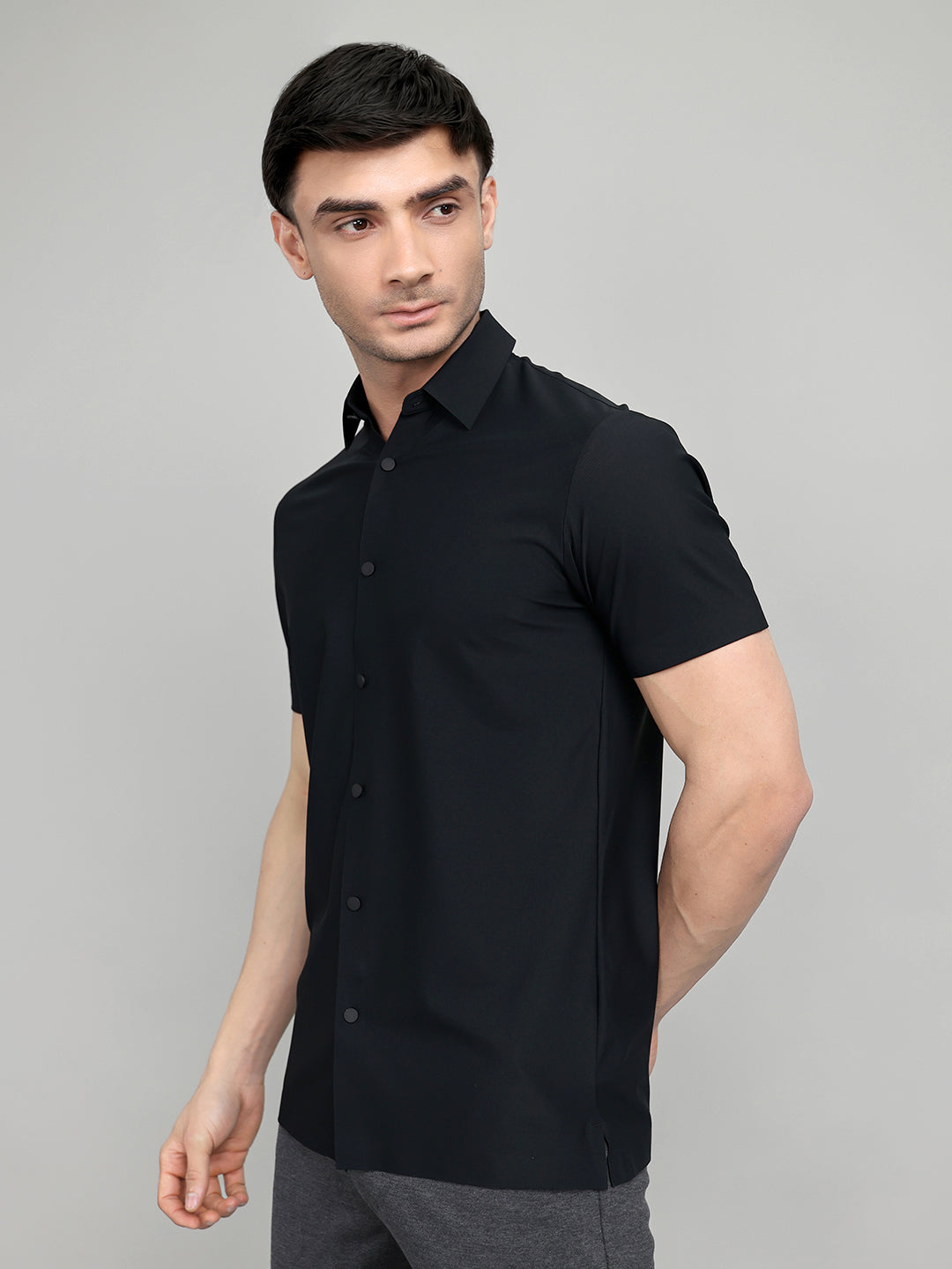 Rock.it Men Black Solid Collar Half Sleeve Shirt
