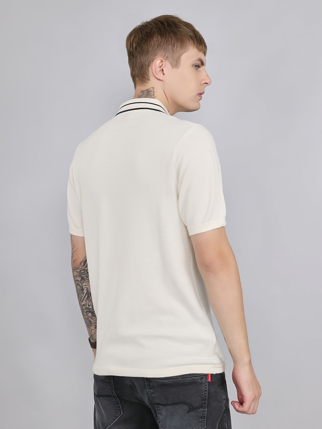 Rock.it Men Cream Stripe Collar Half Sleeve T-Shirt